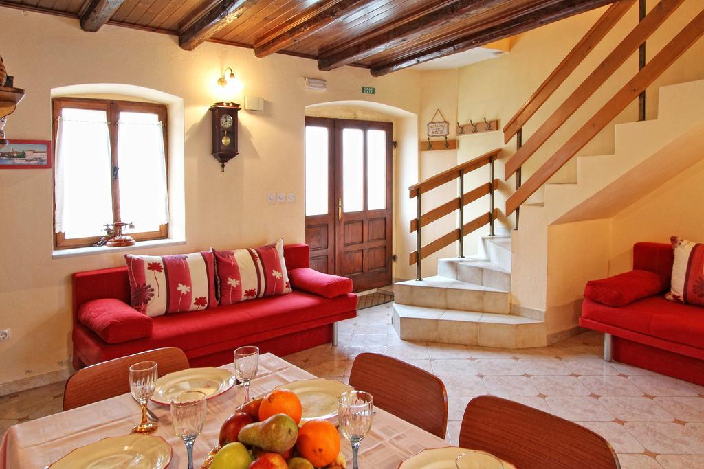 Holiday Home Marko Funtana Esterno foto