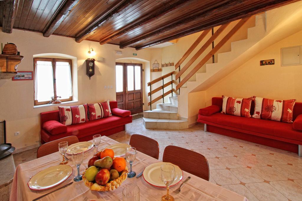Holiday Home Marko Funtana Esterno foto