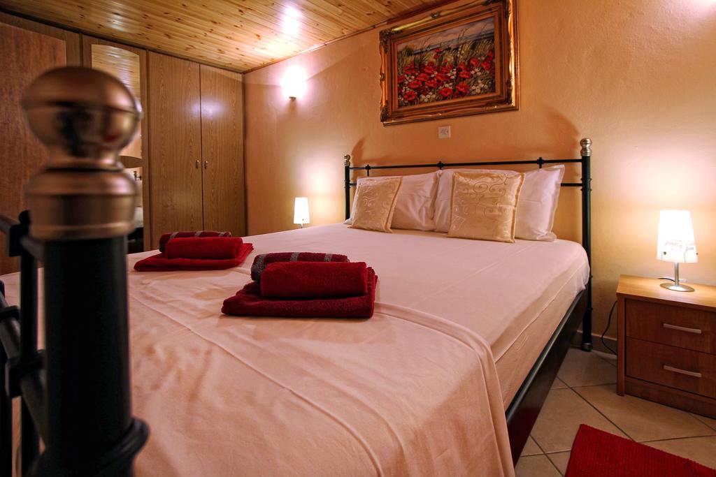 Holiday Home Marko Funtana Esterno foto